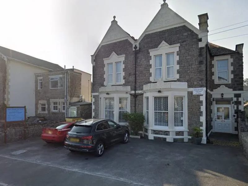 Neva Manor Care Home — Nursing Home, Weston-Super-Mare, England · photo 3