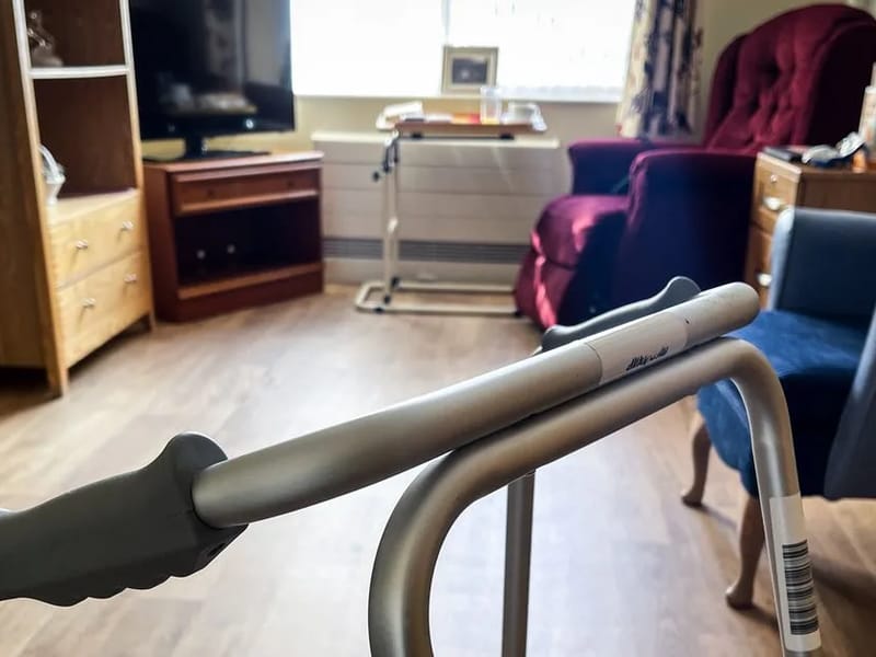 Domiciliary Care - Hampshire - In-Home Care in Fareham, England photo 1