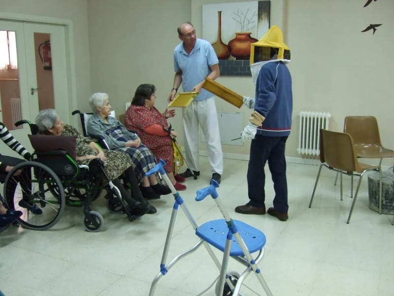 Residencia De Personas Mayores La Alameda - Hogar de Ancianos in Nava De La Asuncion, Castilla y León photo 1