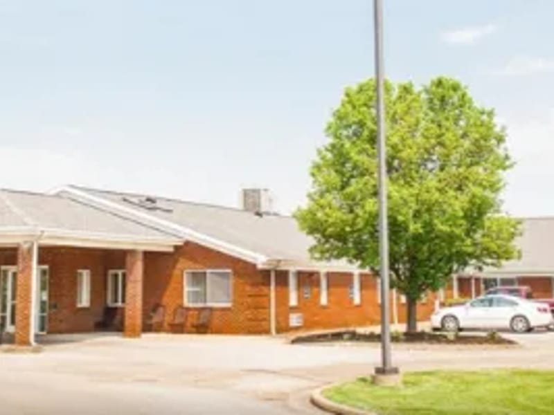 At Majestic Care Ii - Assisted Living in Baltimore, MD photo 2