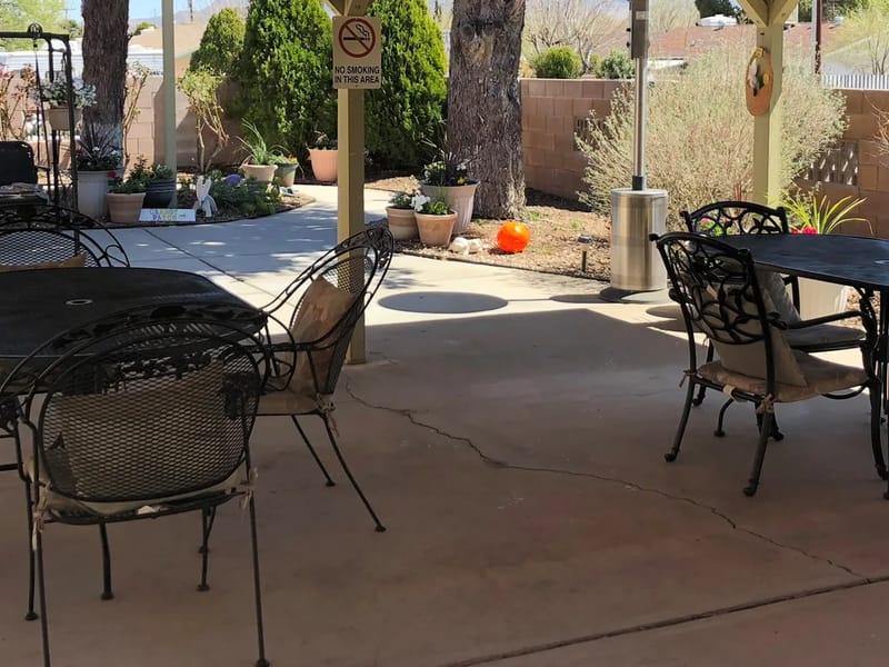 Desert Highlands Care Center - Nursing Home in Kingman, AZ photo 2
