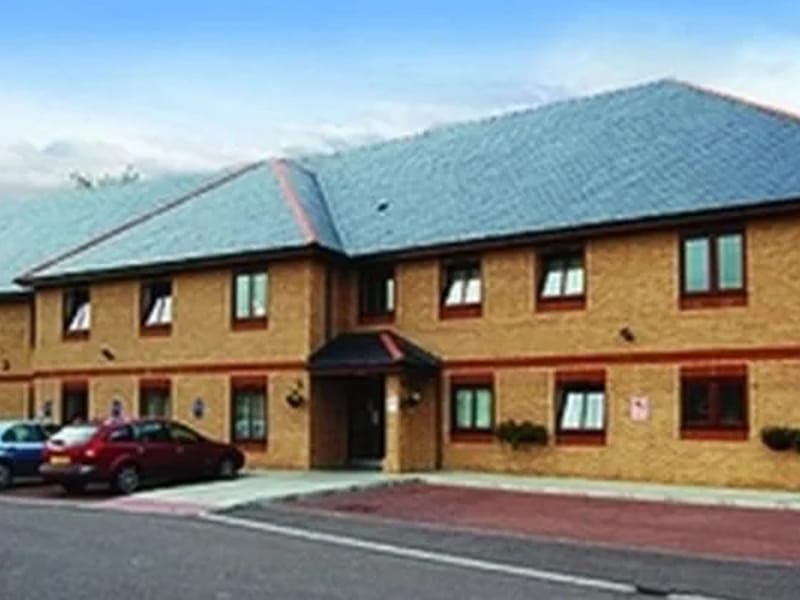 Mallard House Neurological Care Centre - Nursing Home in Milton Keynes, England photo 2
