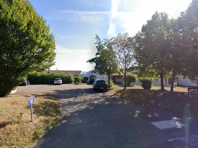 Ehpa Marpa Matour - Maison de Retraite in MATOUR, Bourgogne-Franche-Comté photo 2
