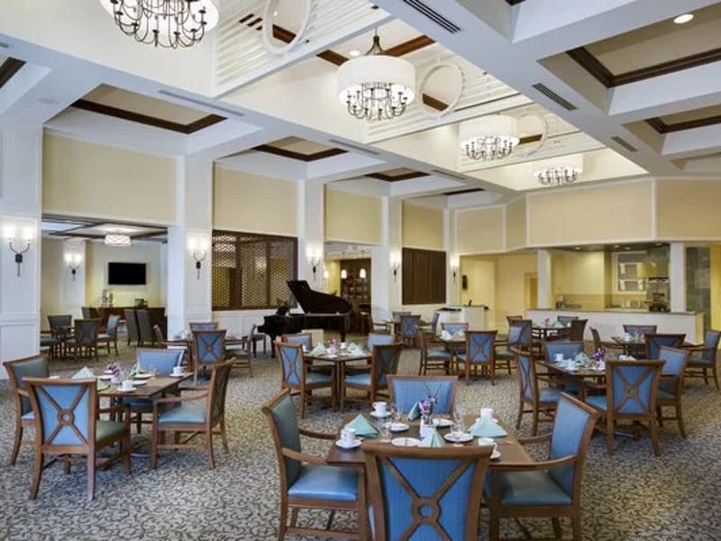 Harborchase Of Sarasota - Assisted Living in Sarasota, FL photo 2