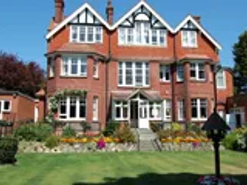 The Devonshire Nursing Home - Nursing Home in Eastbourne, England photo 2