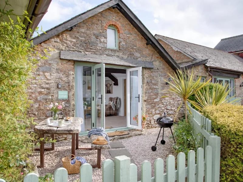 Jasmine House - Assisted Living in Paignton, England photo 2