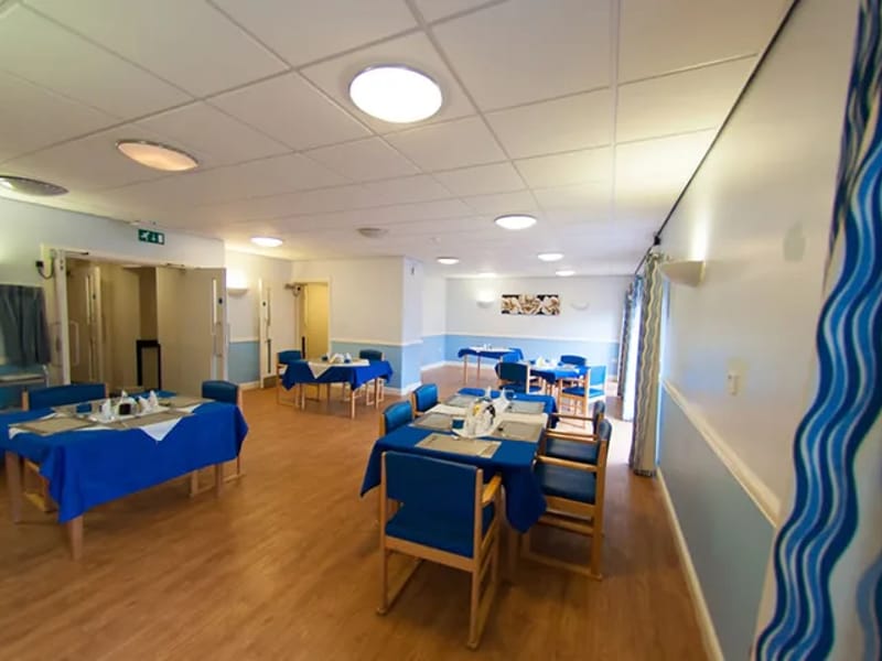 Comfort Call - St Andrews House in Nottingham, England photo 3