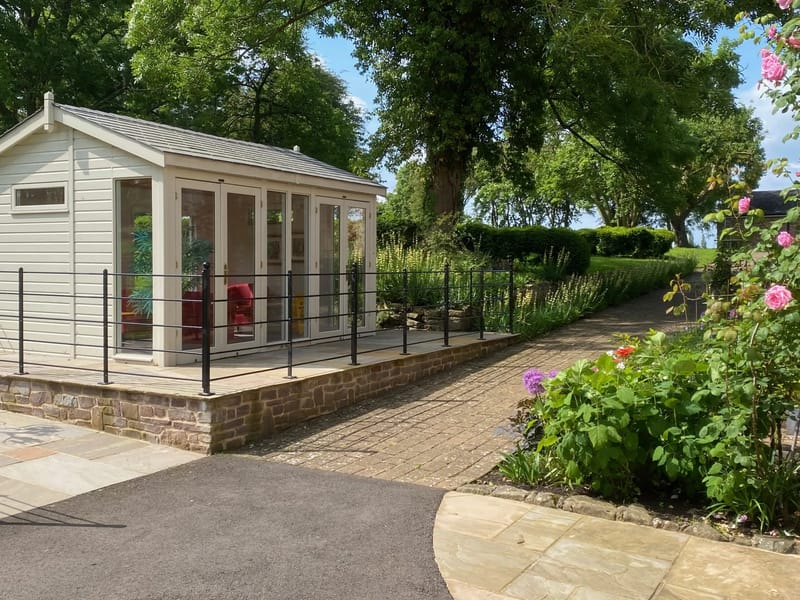 Hill Ash House Care Centre - Nursing Home in Dymock, England photo 2