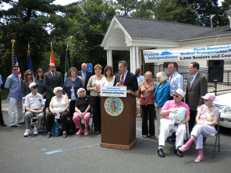 Adult Day Health Care Program - Adult Day Care in New Hyde Park, NY photo 2