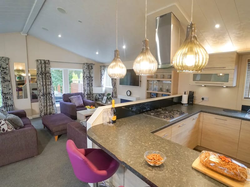 Lavender Lodge - Assisted Living in St Albans, England photo 2