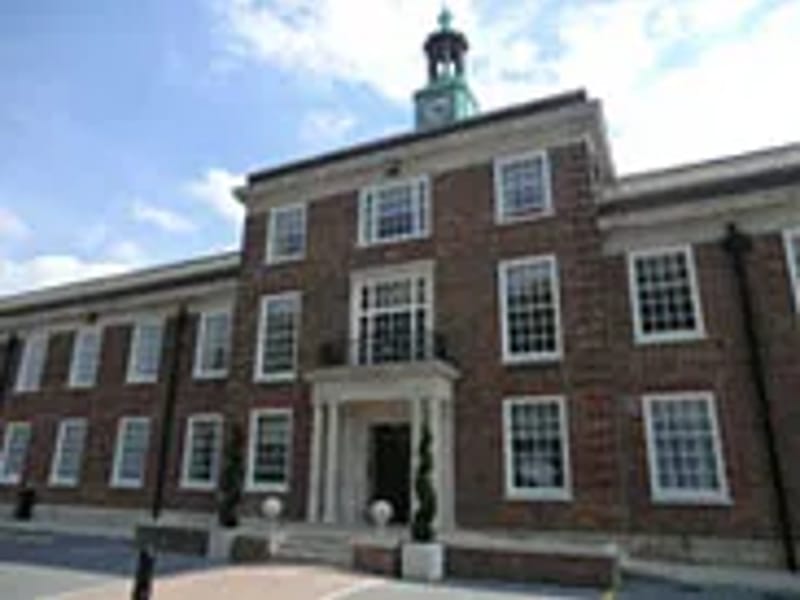 Charing House - Nursing Home in Gillingham, England photo 3