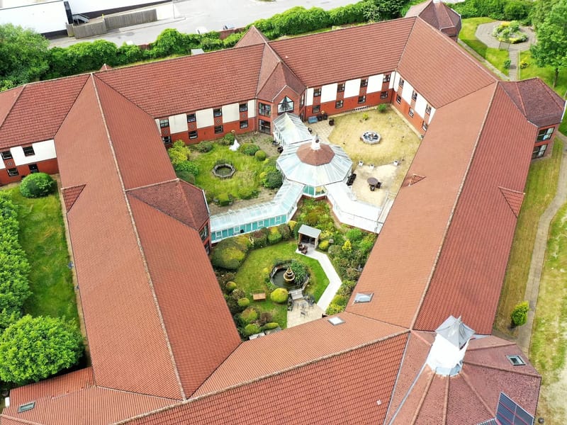 Bright Meadows - Nursing Home in Bolton, England photo 2