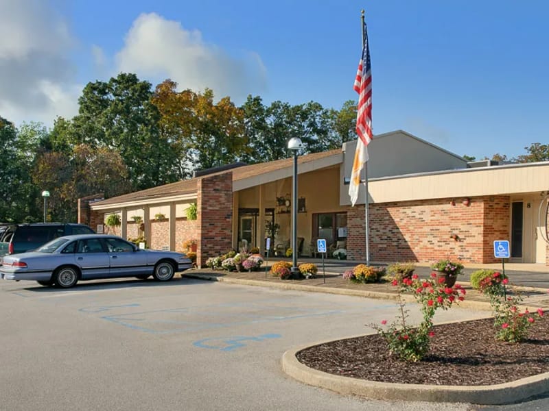 Life Care Center of Sullivan — Nursing Home, Sullivan, MO · photo 1