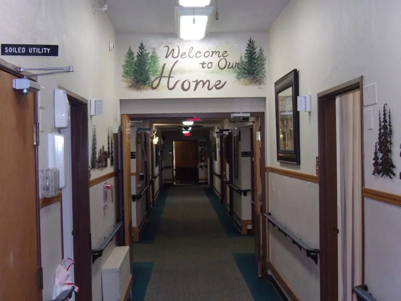 Nu Roc Health and Rehabilitation Ctr - Nursing Home in Laona, WI photo 3