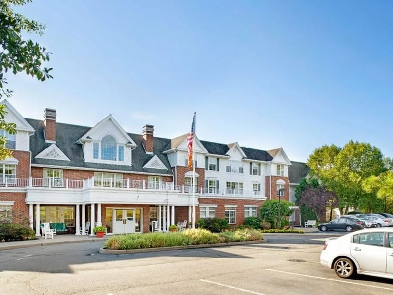 Brighton Gardens of West Orange - Assisted Living in West Orange, NJ photo 2