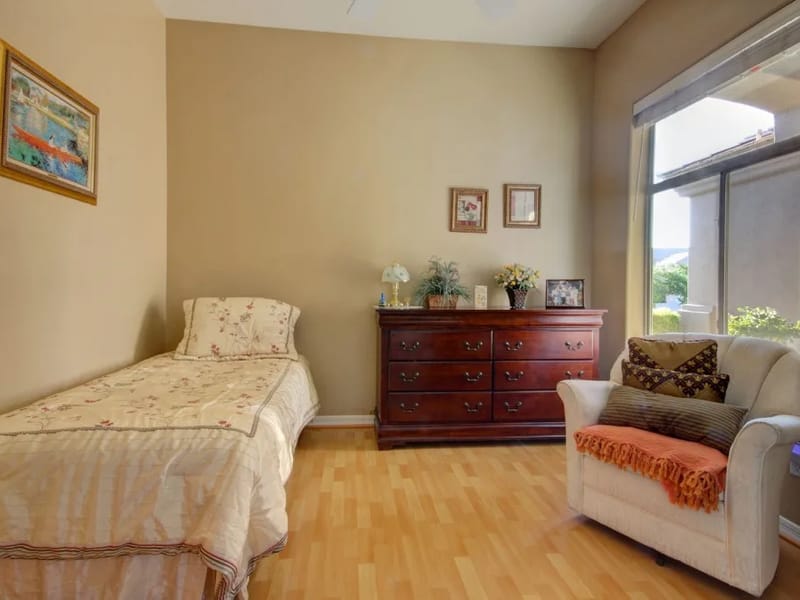 Affluent Living Adult Care Iii - Assisted Living in Baltimore, MD photo 1
