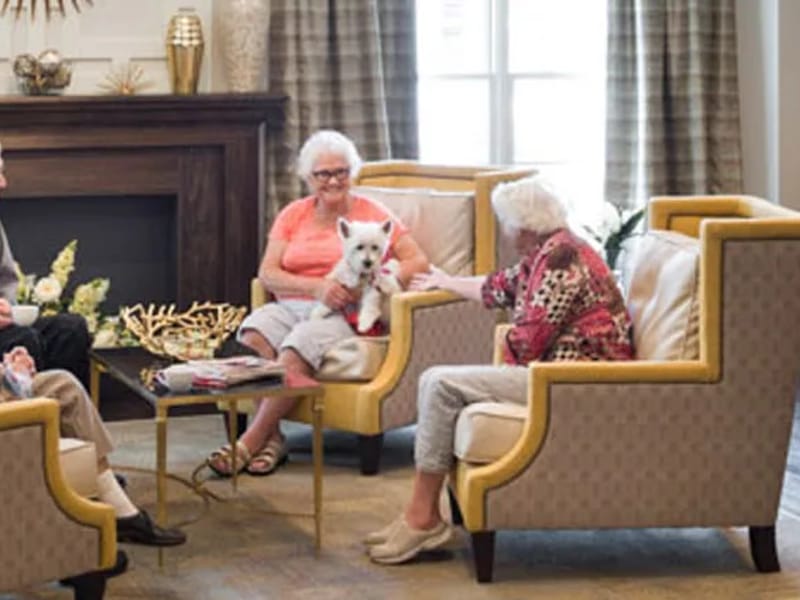 Alexander Guest House - Assisted Living in Oak Ridge, TN photo 3