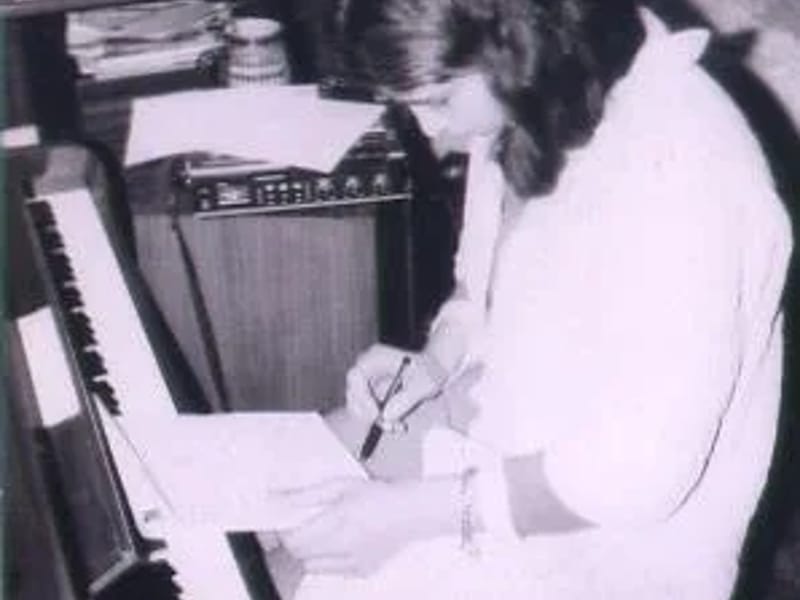 Caj Genevieve Laroque - Accueil de Jour in PARIS, Île-de-France photo 3