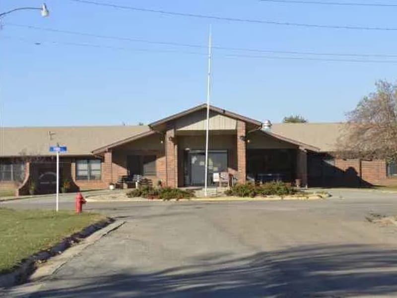 Linn Community Nursing Home - Nursing Home in Linn, KS photo 2