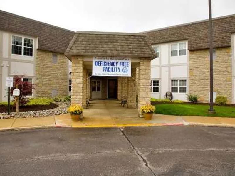 Center for Rehabilitation at Hampton Woods The - Nursing Home in Poland, OH photo 4