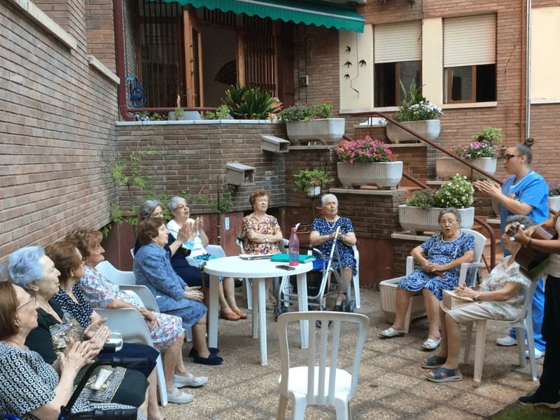 Residencia Del Sagrado Corazon "Las Angelicas" - Hogar de Ancianos in Valladolid, Castilla y León photo 2