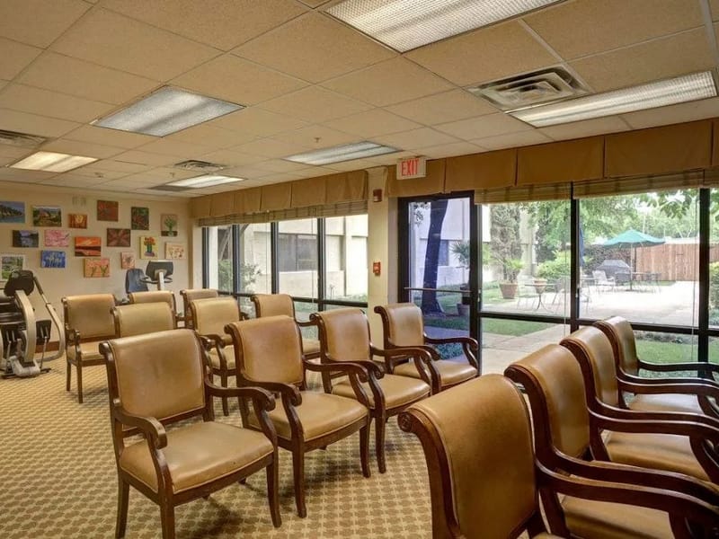 Monticello West - Assisted Living in Dallas, TX photo 5