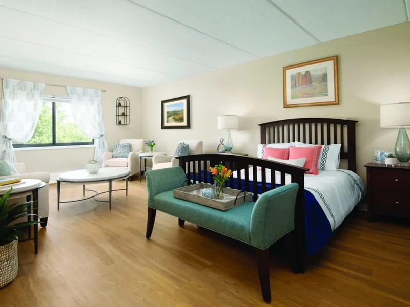 Anchor Bay At East Providence - Assisted Living in Riverside, RI photo 3