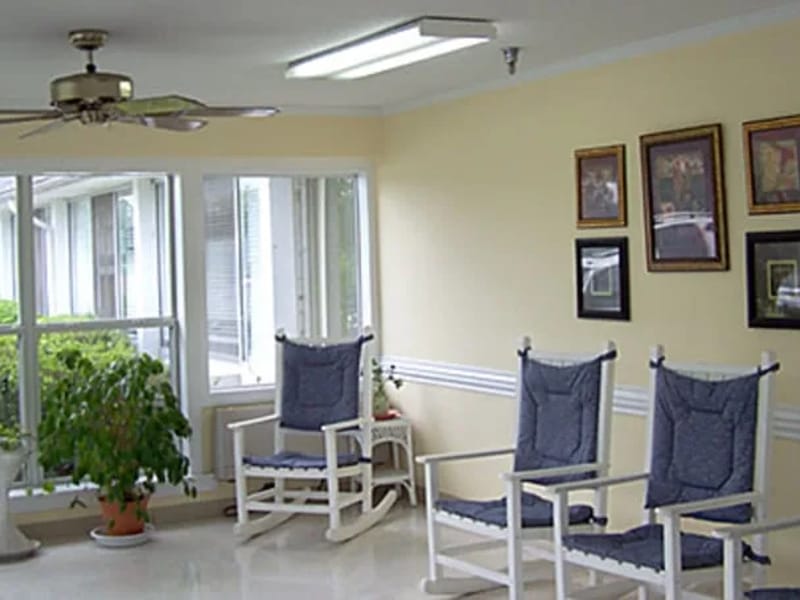 Pontotoc Health & Rehab Center - Nursing Home in Pontotoc, MS photo 3