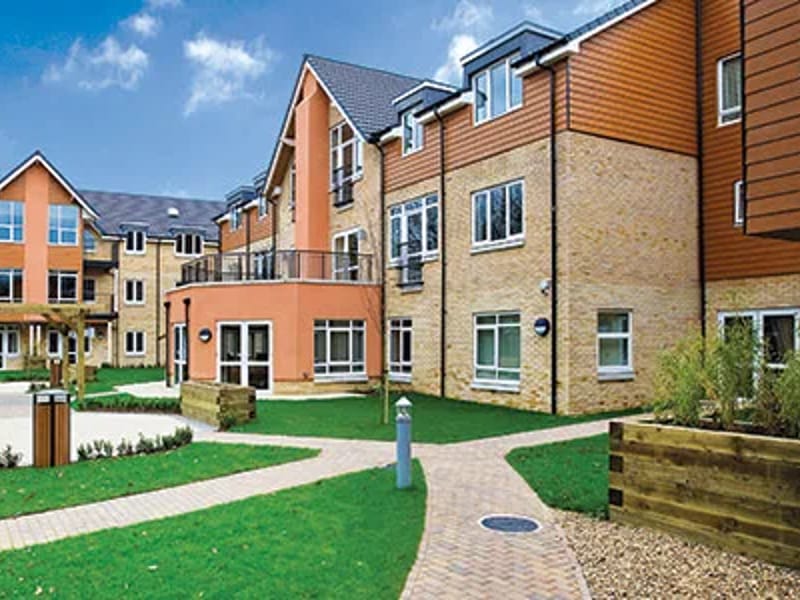 Poplar House - Assisted Living in Basildon, England photo 2