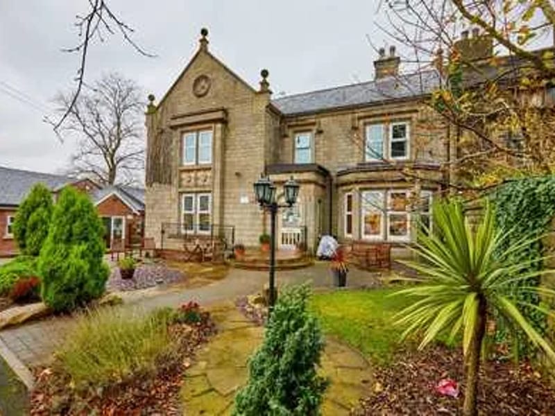 Ashbourne Nursing Home - Nursing Home in Rochdale, England photo 2