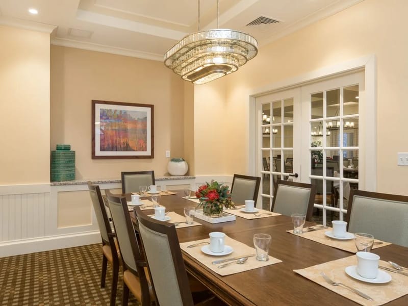 The Residence At Orchard Grove - Assisted Living in Shrewsbury, MA photo 1