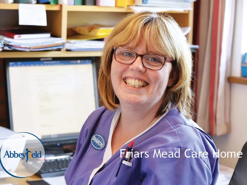 Friars Mead - Assisted Living in Kings Langley, England photo 2