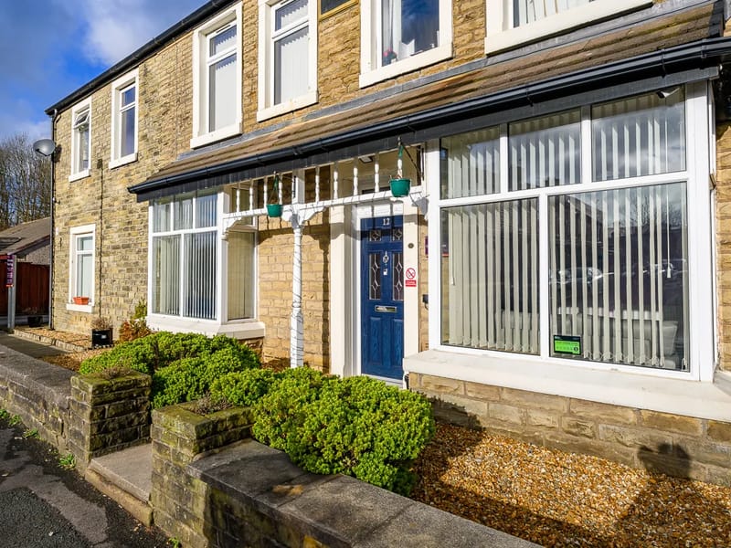 Oswald House - Nursing Home in Accrington, England photo 3
