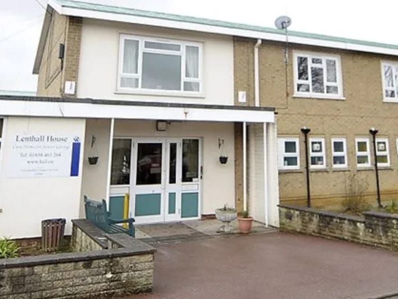 Lenthall House - Nursing Home in Market Harborough, England photo 4
