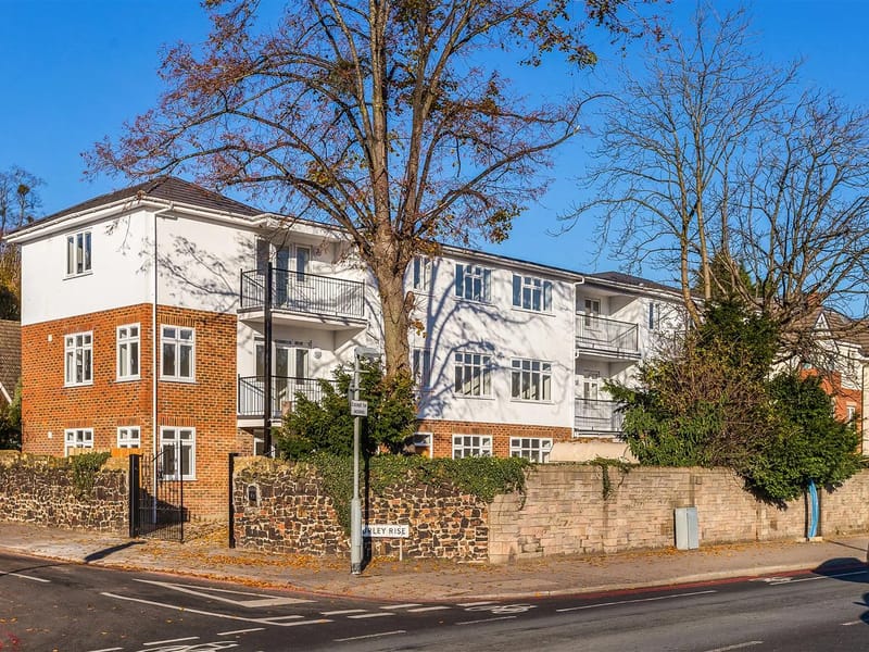 Brighton Road - Assisted Living in Purley, England photo 2
