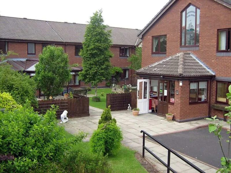 Castleview Care Home - Nursing Home in Alnwick, England photo 3