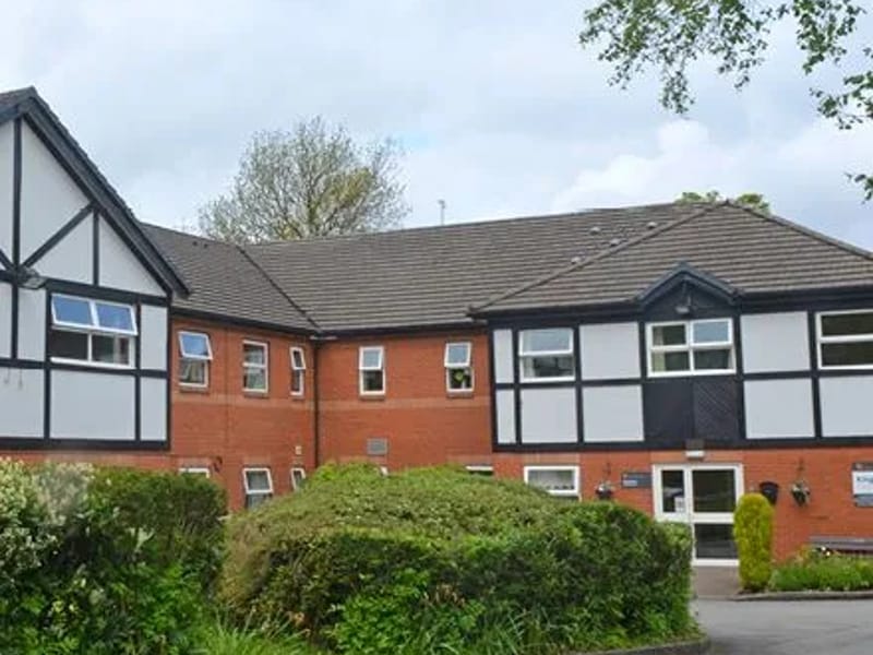 Kings Park Nursing Home - Nursing Home in Ashton Under Lyne, England photo 6