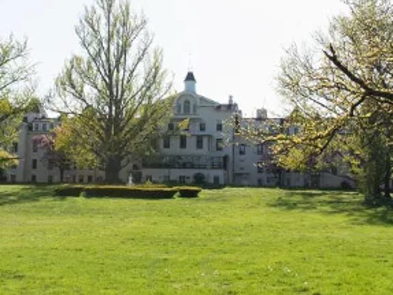Connecticut Behavioral Health Hospital — Hospital, West Hartford, CT · photo 2