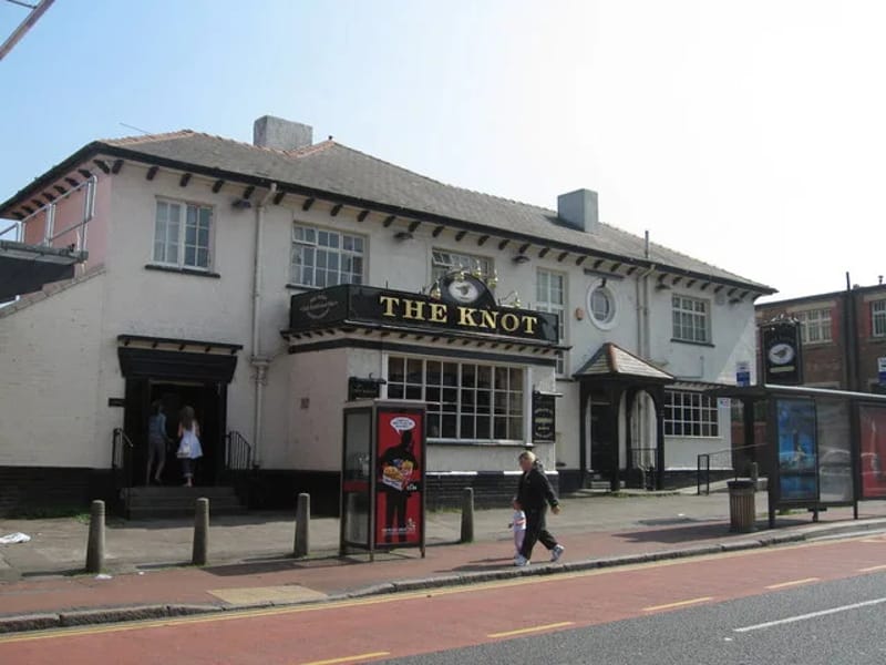 Knot House - Assisted Living in Ellesmere Port, England photo 4