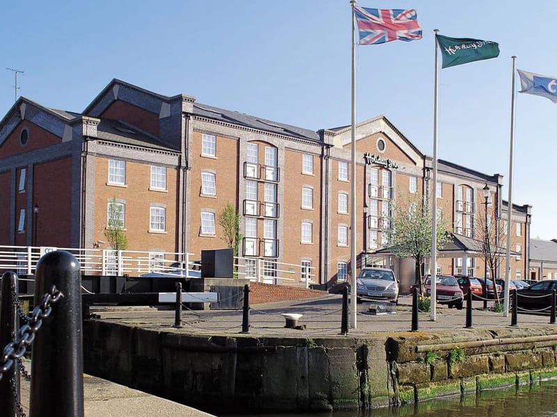 Knot House - Assisted Living in Ellesmere Port, England photo 2