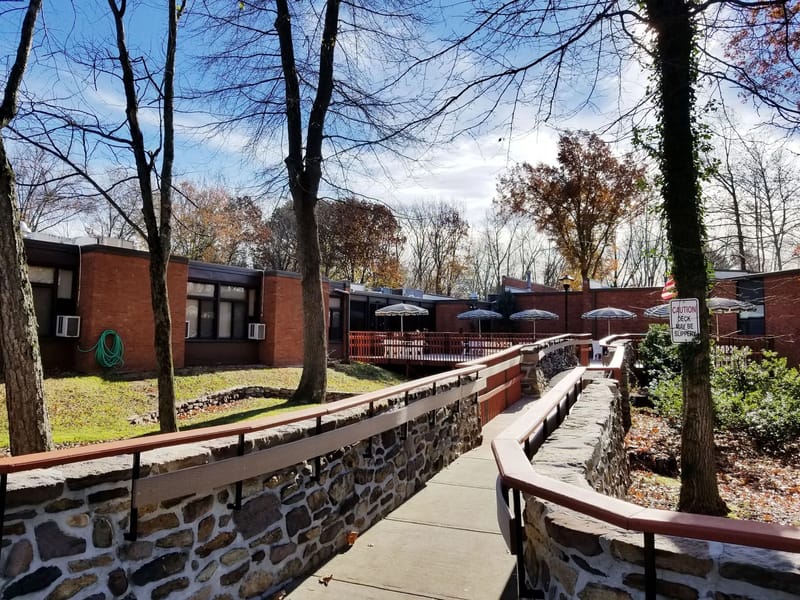 Spring Grove Rehabilitation and Healthcare Center - Nursing Home in New Providence, NJ photo 2