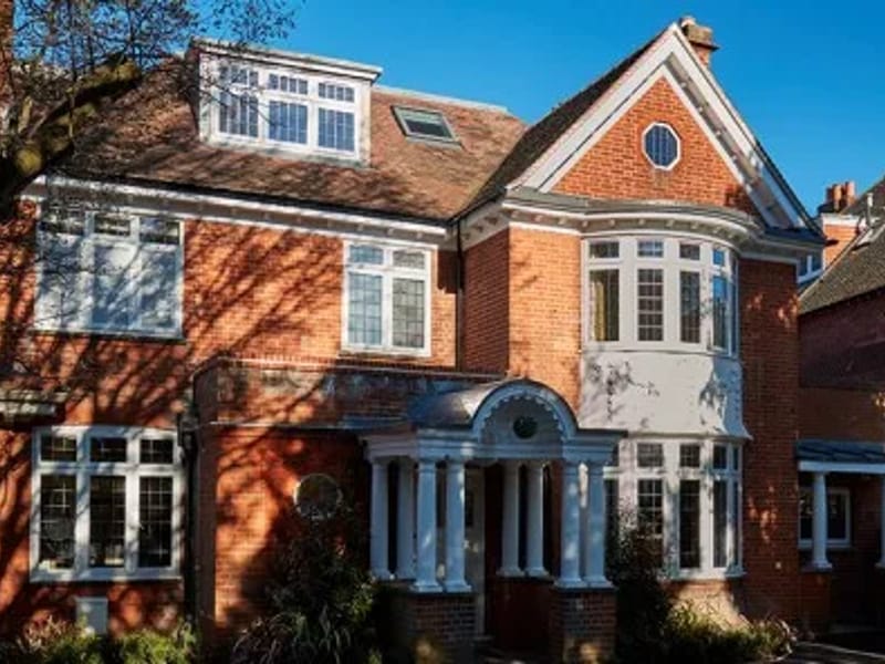 Elysium Care Partnerships Limited - 21b Upper Brighton Road - Assisted Living in Surbiton, England photo 2