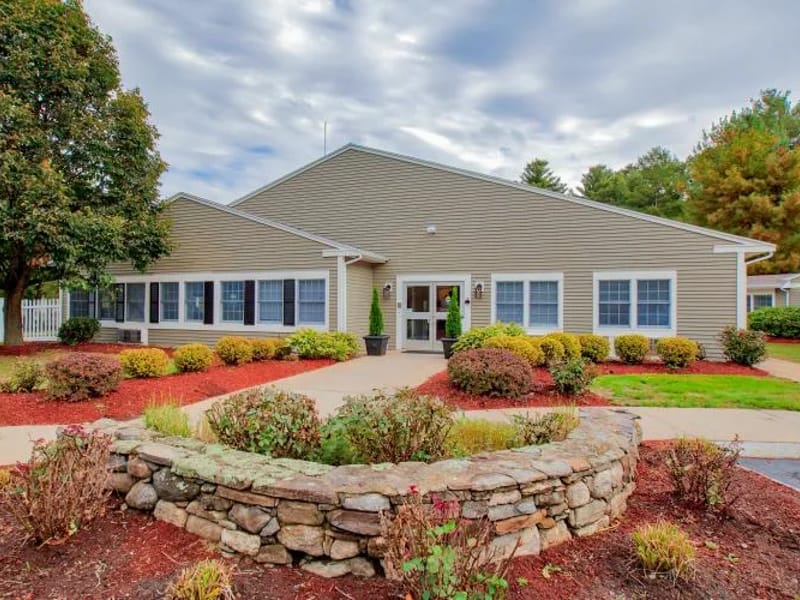 Anestis Senior Care Residence - Assisted Living in Wood Haven, MI photo 2