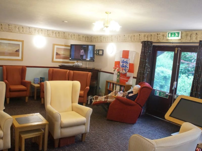 Limefield Court Retirement Home - Assisted Living in Bury, England photo 5