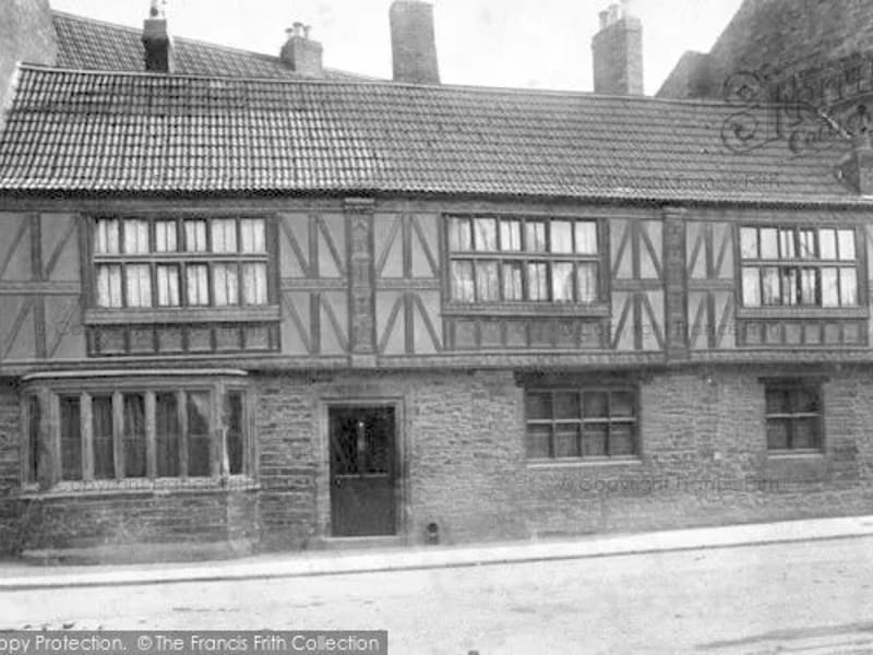 Bridgwater Court - Nursing Home in Bridgwater, England photo 2
