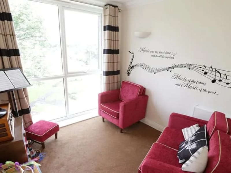 Ashwood Care Centre - Nursing Home in Warminster, England photo 3