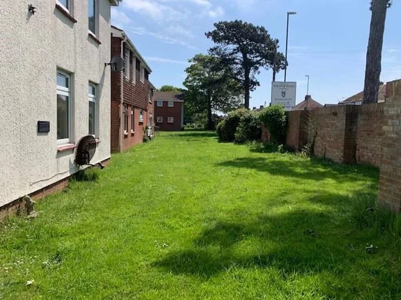Henson Court - Nursing Home in Bognor Regis, England photo 2
