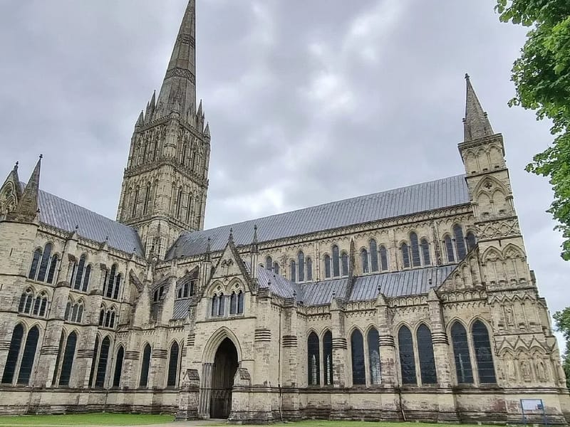 Holmhurst in Salisbury, England photo 2