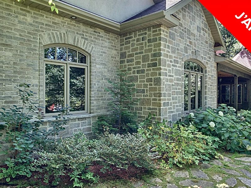 The Bungalow in Bolton, England photo 2