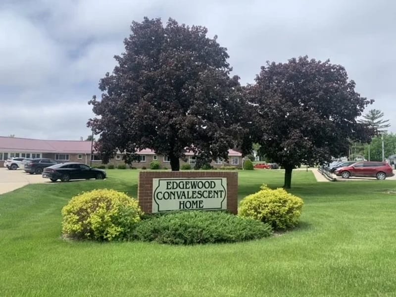 Edgewood Convalescent Home - Nursing Home in Edgewood, IA photo 3